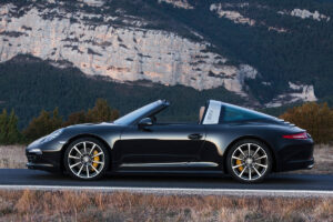 2015 PORSCHE 911 TARGA