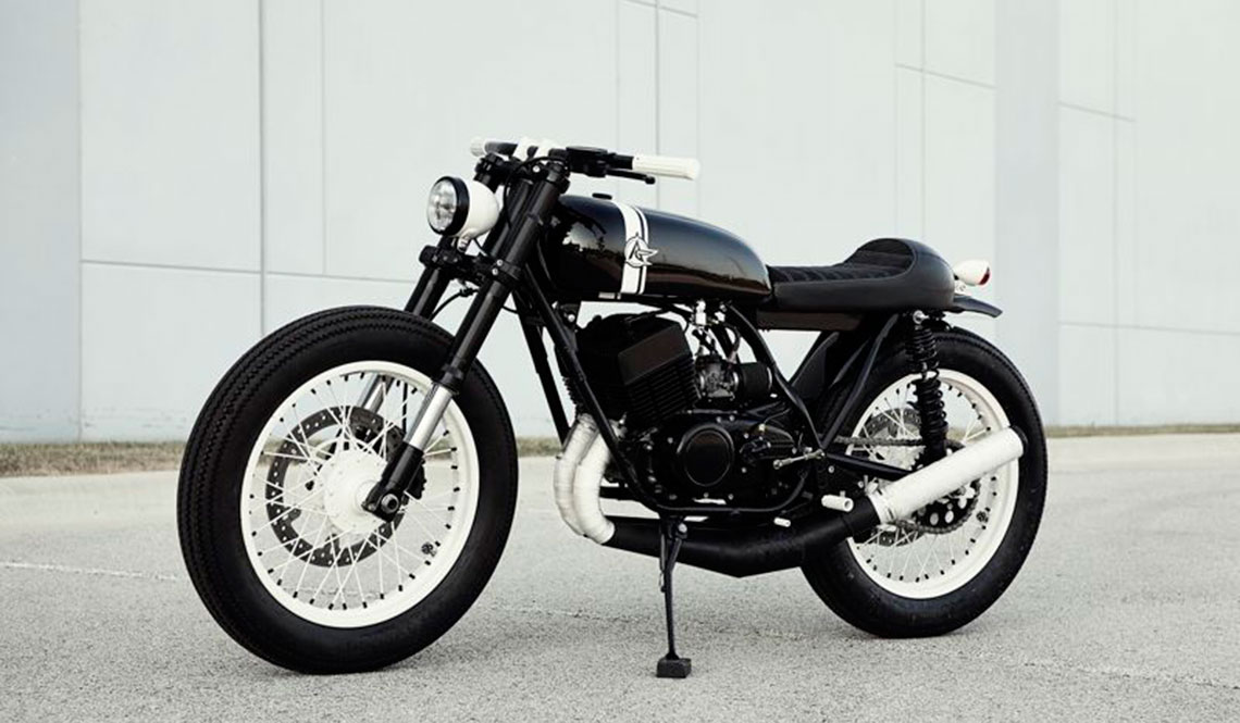 1973 YAMAHA RD350 S2RD BY ANALOG MOTORCYCLES