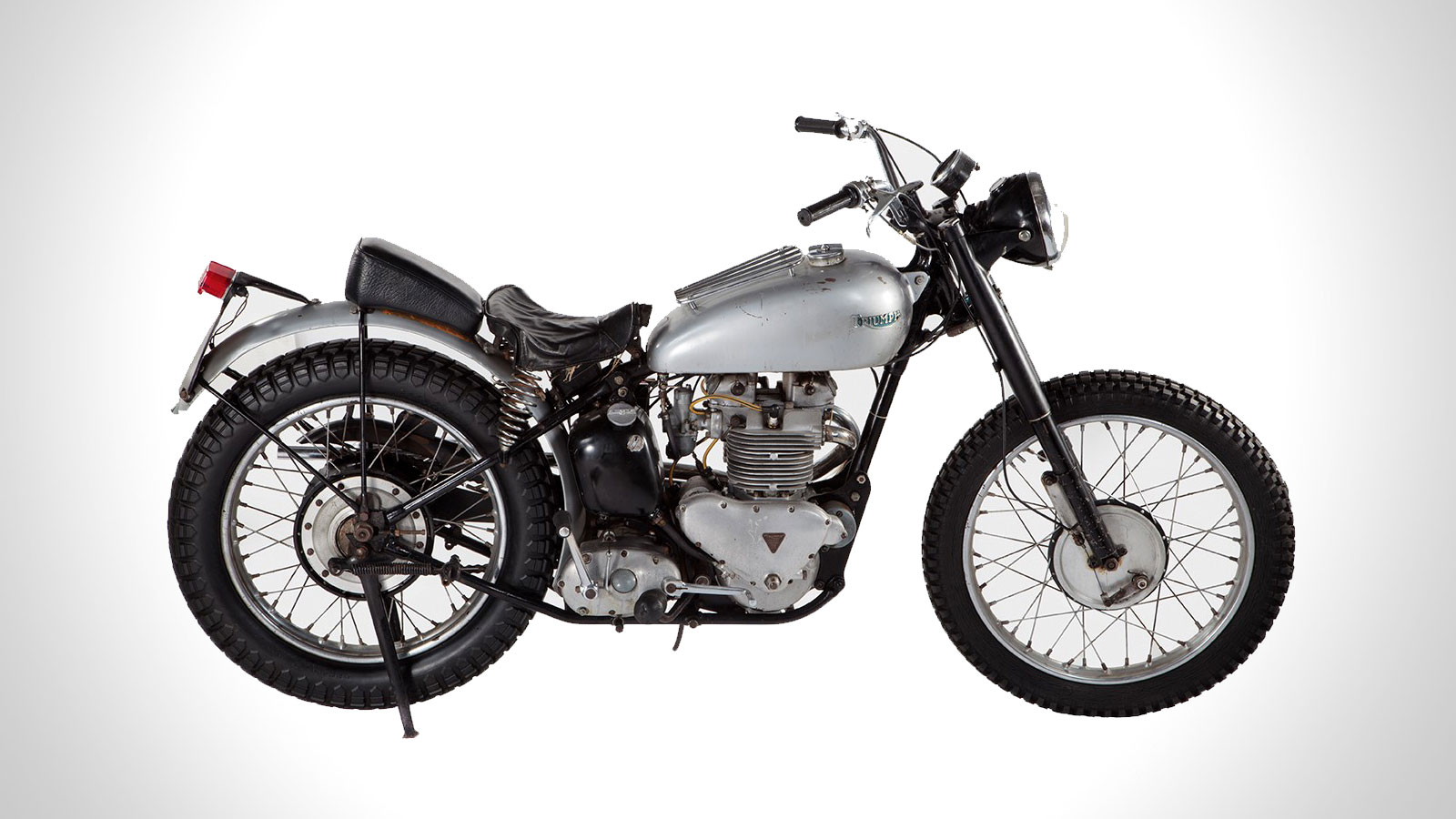 FONZIE'S HAPPY DAYS 1949 TRIUMPH MOTORCYCLE IS UP FOR AUCTION