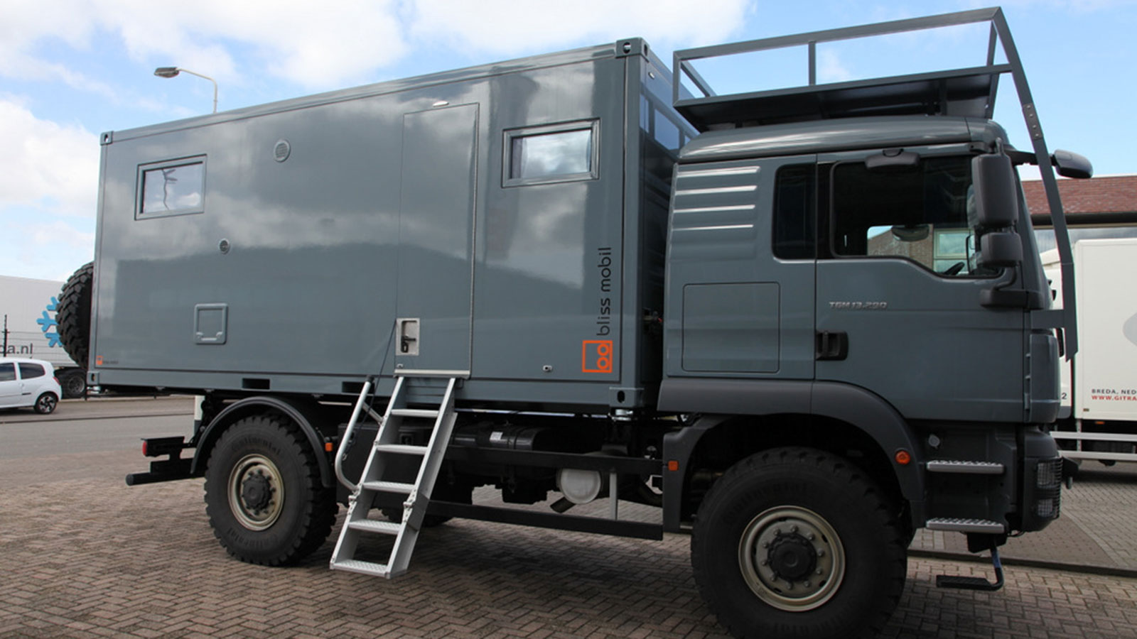 BLISS MOBILE EXPEDITION VEHICLE