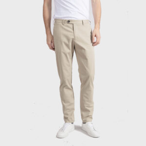 best mens chinos - Asket The Chino