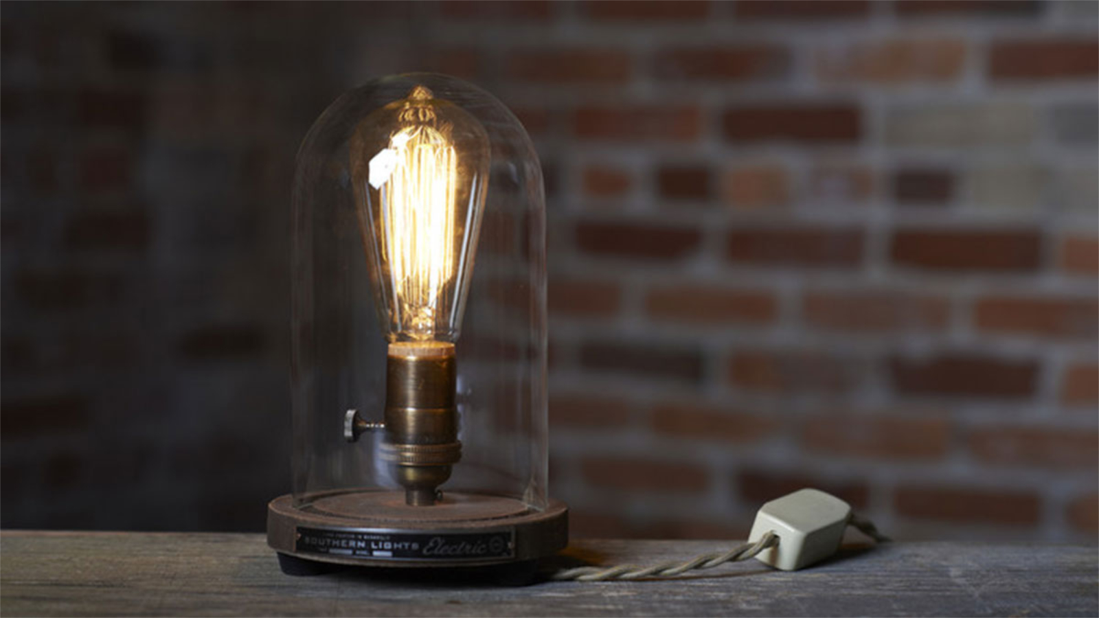The-Bell-Jar-Table-Lamp